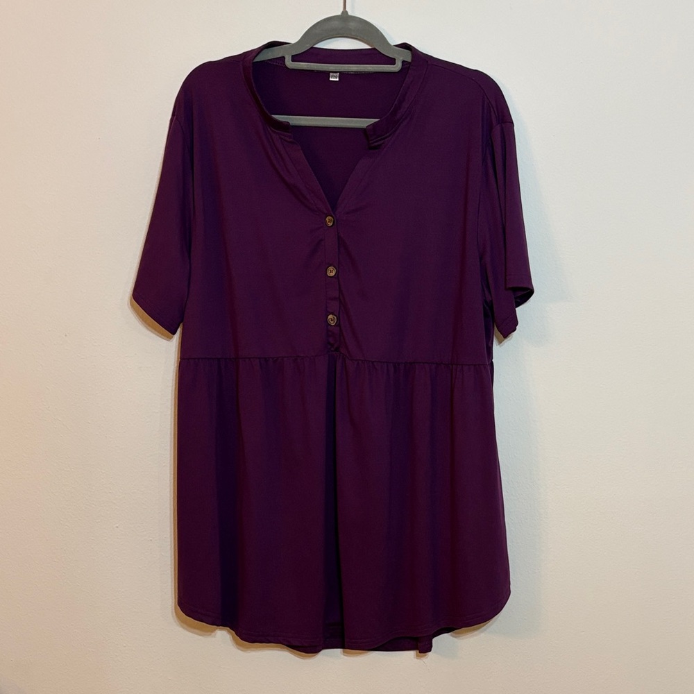 🌺SALE 5 for $20🌺Purple Button-Down Women's Top